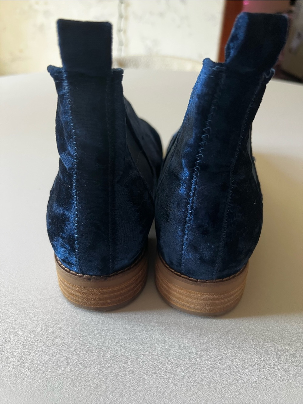 Tom’s Women's Navy Velour Boots - Picture 3 of 6